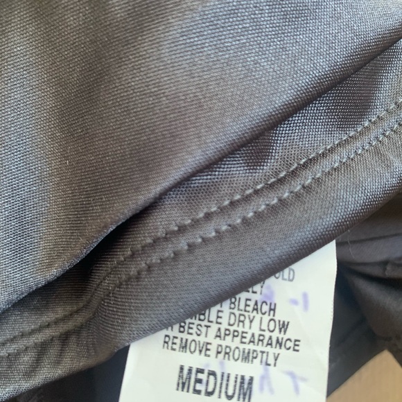 Dress - Picture 5 of 8